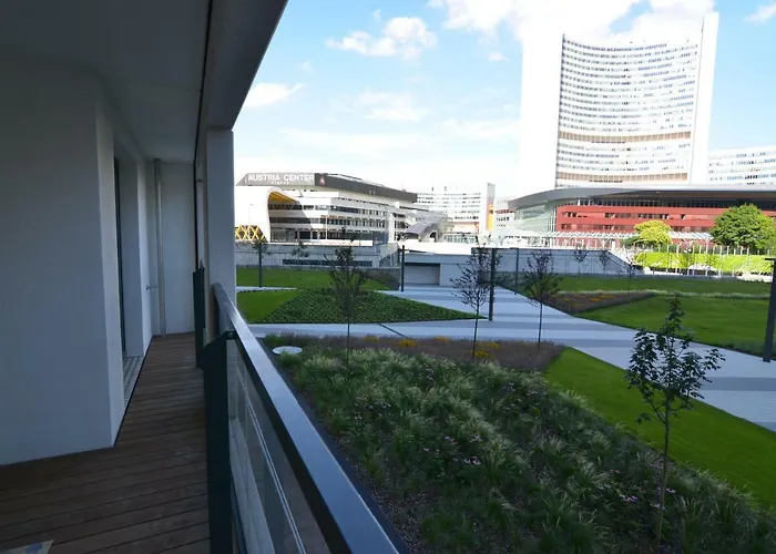 Apartment With Parking On Premise