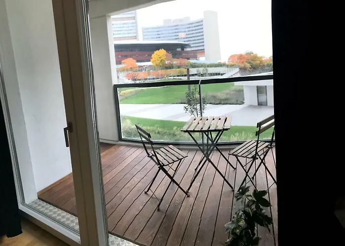 Apartment With Parking On Premise