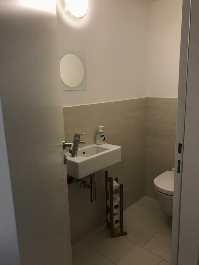 With Parking On Premise * Vienna