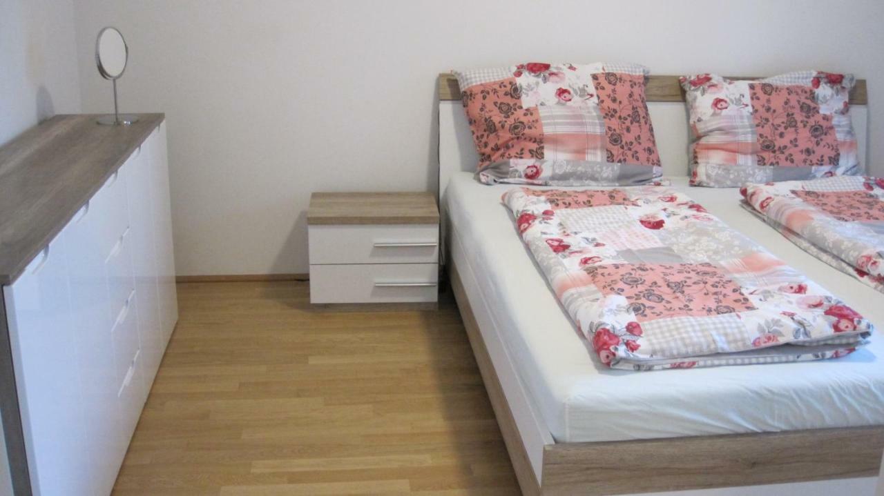 With Parking On Premise * Vienna